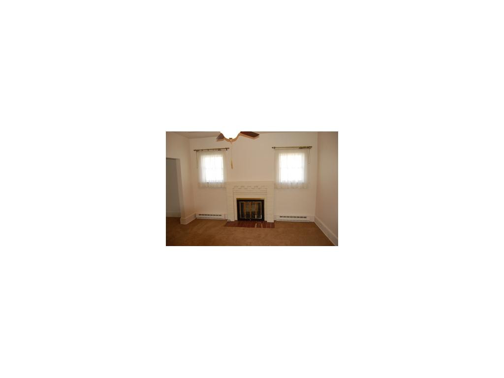 812 Coeburn Road Wise, VA 24293 - Photo 3 of 8 Living Room