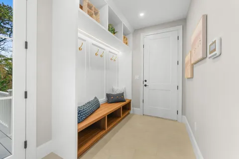 $3,999,900 | 83 Old Mail Road, North Chatham, MA 02650