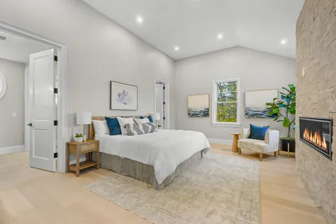 $4,295,000 | 83 Old Mail Road, North Chatham, MA 02650