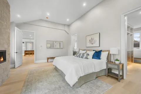 $4,295,000 | 83 Old Mail Road, North Chatham, MA 02650