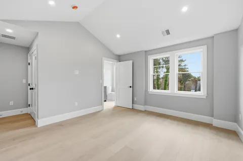 $4,295,000 | 83 Old Mail Road, North Chatham, MA 02650