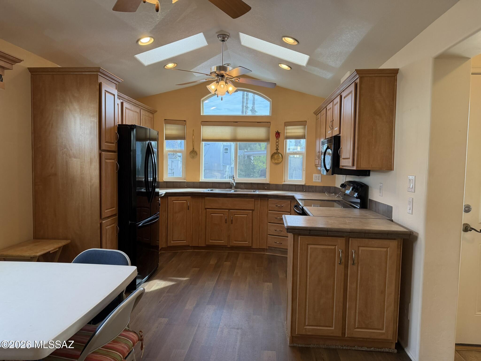 3100 South Kinney Road, Unit 215 Tucson, AZ 85713 - Photo 8 of 28