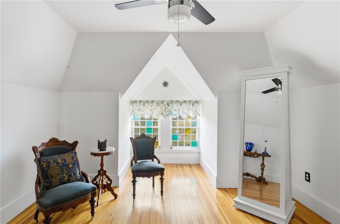 1660 Main Road Tiverton, RI 02878 - Photo 32 of 50