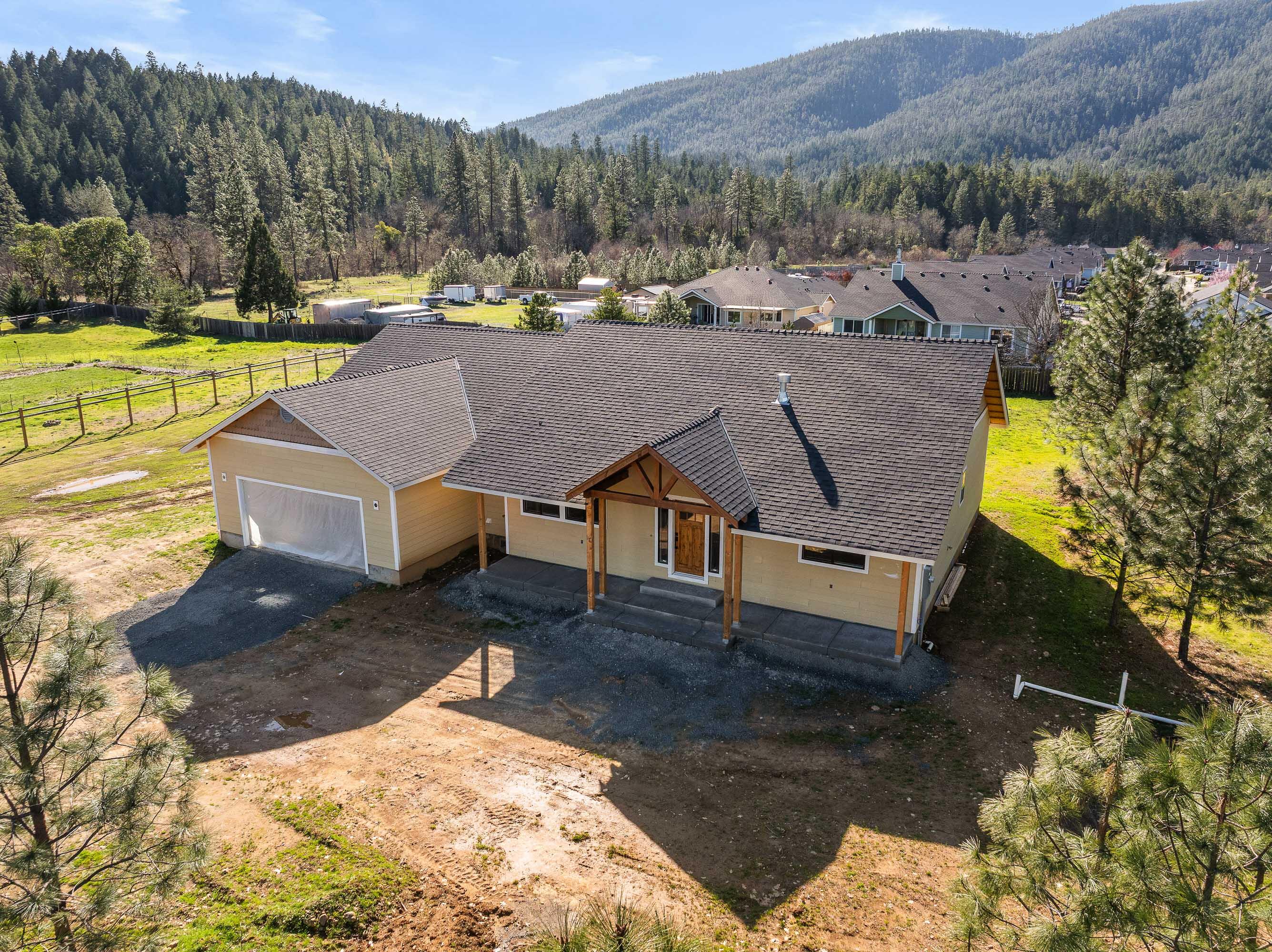 587 East Forks Circle Cave Junction, OR 97523 - Photo 3 of 36 DRONE (3 of 5)