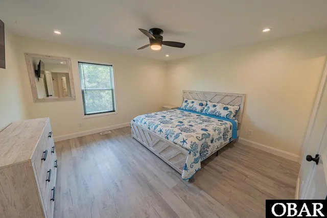 $899,000 | 40228 East Sunfish Court, Avon, NC 27915