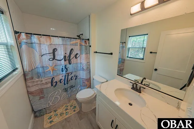 $899,000 | 40228 East Sunfish Court, Avon, NC 27915