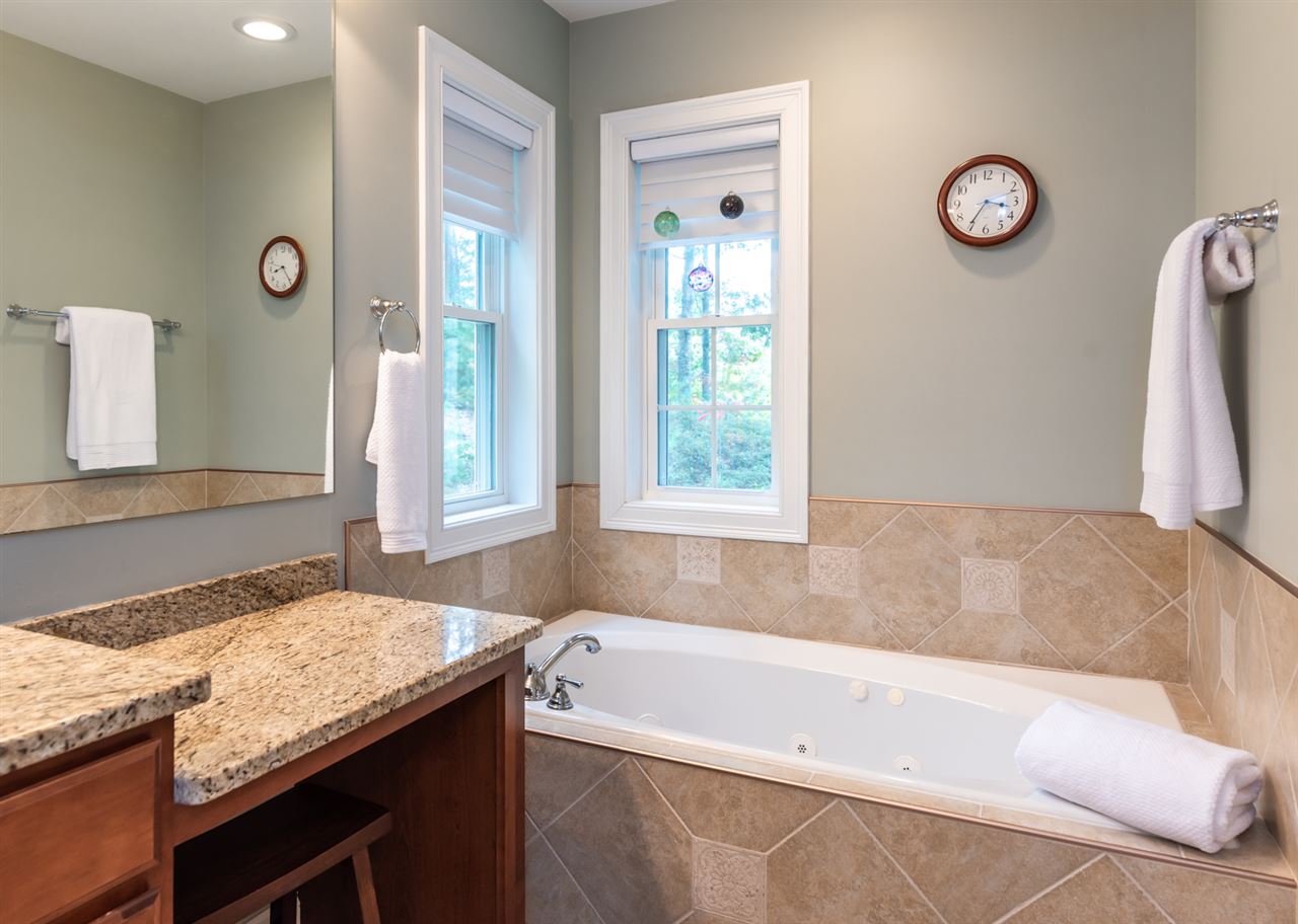 78 Rideout Road Hollis, NH 03049 - Photo 18 of 36