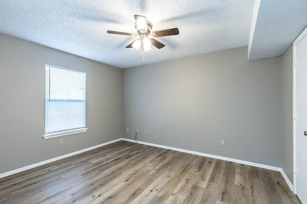 $800 | 7406 Waco Avenue, Unit B, Lubbock, TX 79423