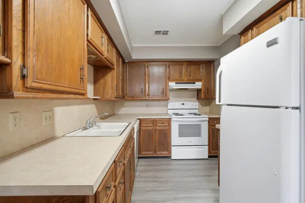 $800 | 7406 Waco Avenue, Unit B, Lubbock, TX 79423