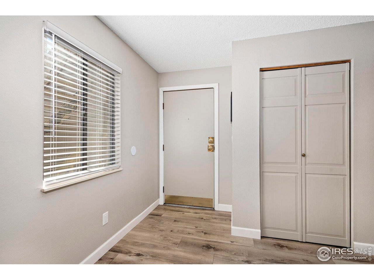 1705 Heatheridge Road, Unit H203 Fort Collins, CO 80526 - Photo 4 of 30 Entry