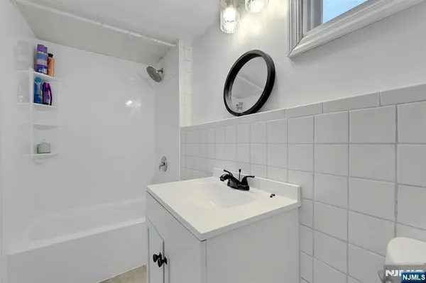$649,000 | 14 Passaic Avenue, Hasbrouck Heights, NJ 07604