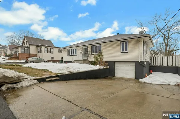 $649,000 | 14 Passaic Avenue, Hasbrouck Heights, NJ 07604