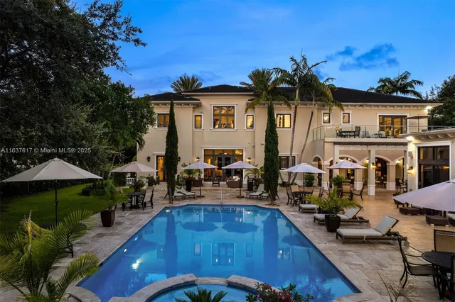$6,490,000 | 12110 Southwest 60th Court, Pinecrest, FL 33156