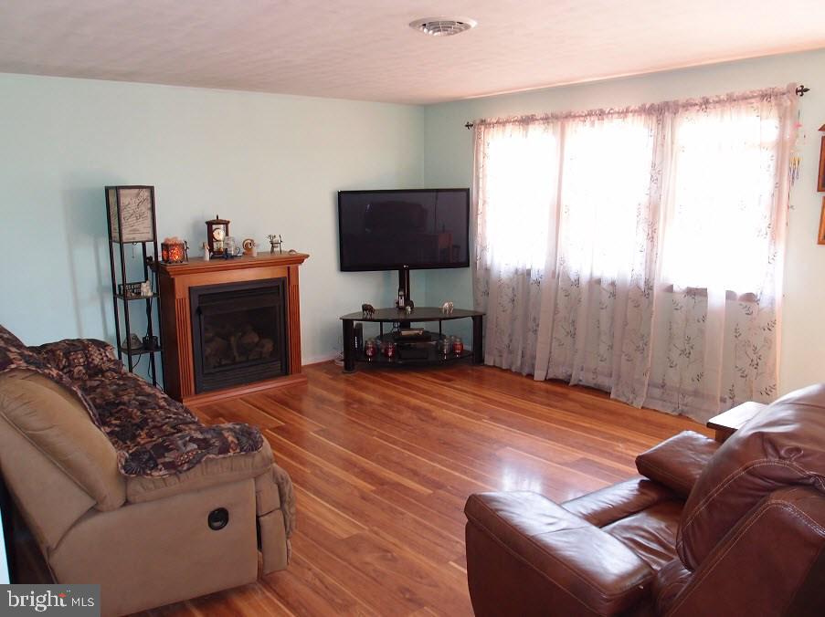 540 Fuhrman Mill Road Hanover, PA 17331 - Photo 6 of 23