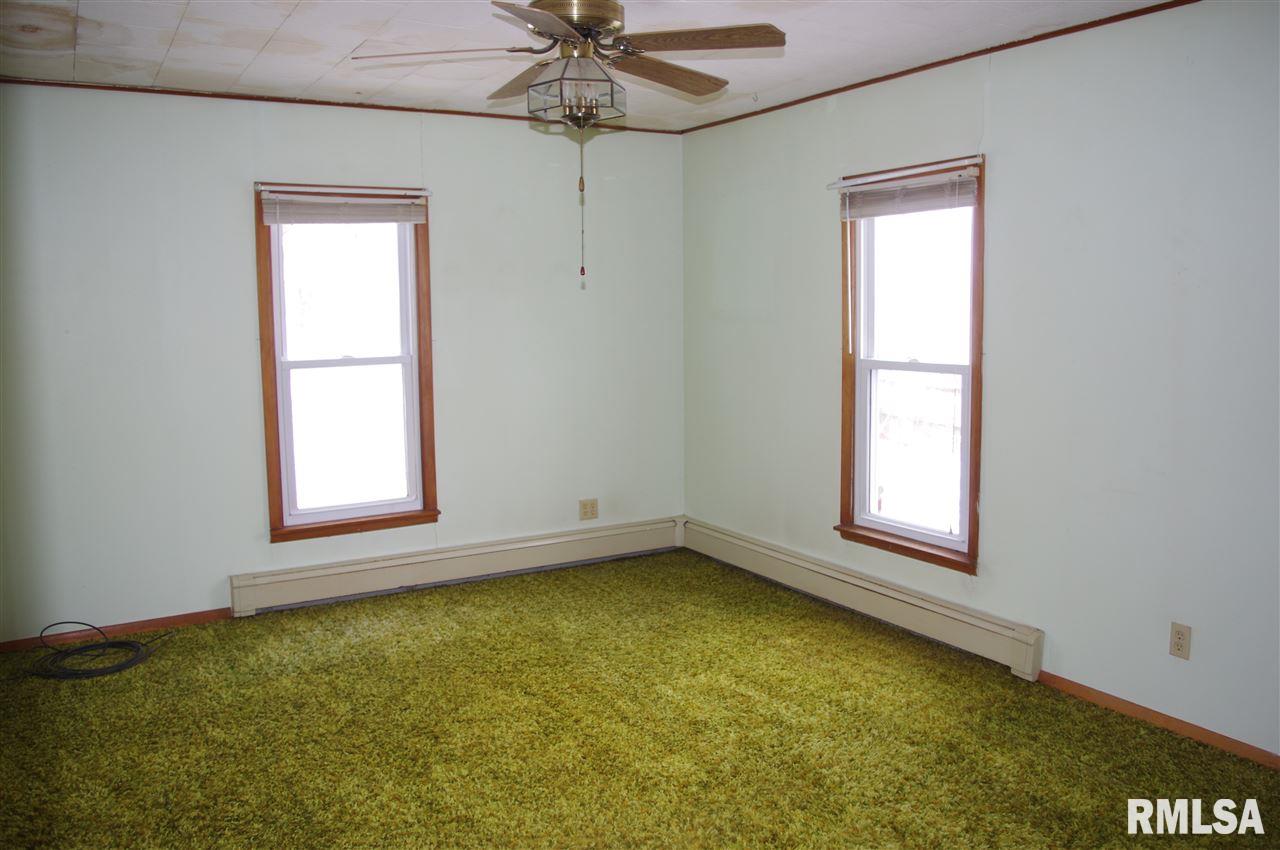 30 South Quail Walk Road Macomb, IL 61455 - Photo 17 of 36