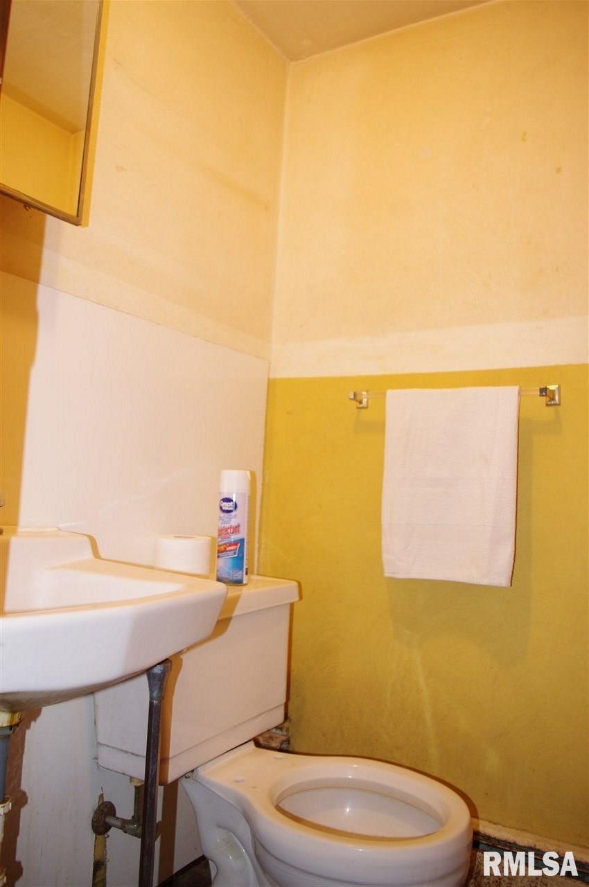 30 South Quail Walk Road Macomb, IL 61455 - Photo 23 of 36