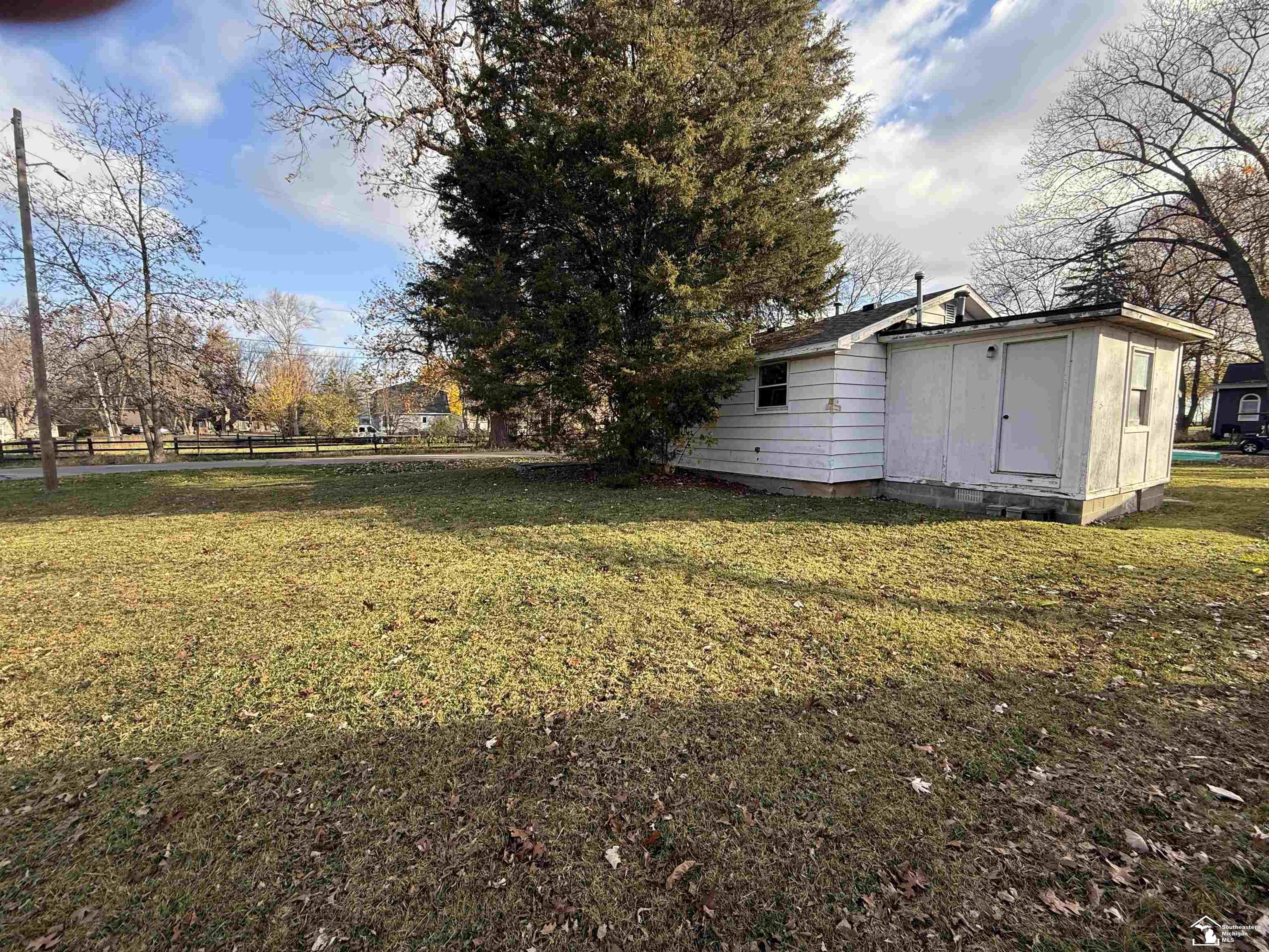 7955 Bonner Road Monroe, MI 48161 - Photo 9 of 10