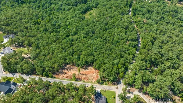$34,900 | Lot 37 Chippewa Place, Linn Creek, MO 65052