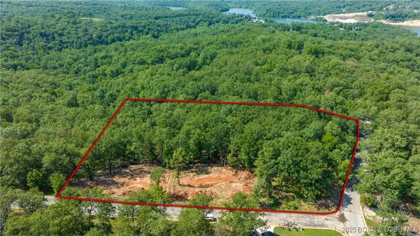 $34,900 | Lot 37 Chippewa Place, Linn Creek, MO 65052