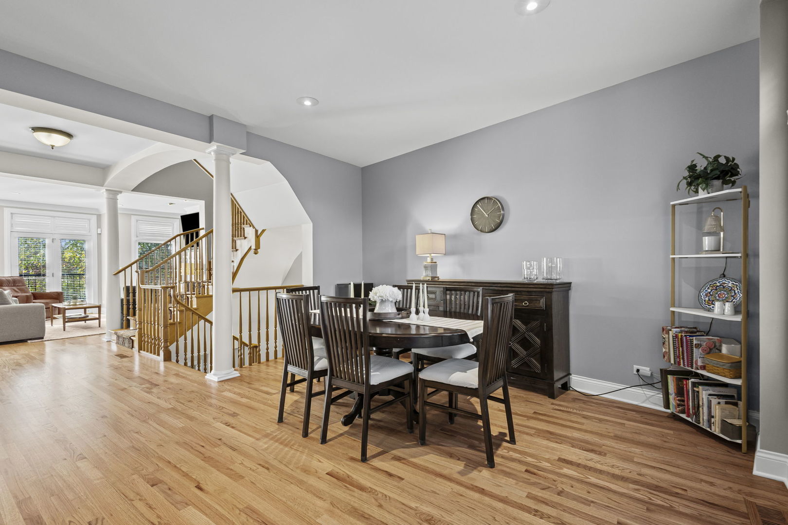 Undisclosed Address Glenview, IL 60026 - Photo 19 of 36 Gallery Image 19