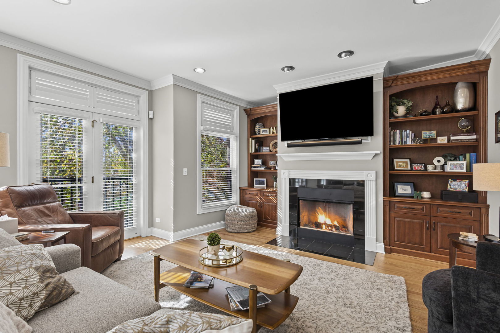 Undisclosed Address Glenview, IL 60026 - Photo 22 of 36 Gallery Image 22