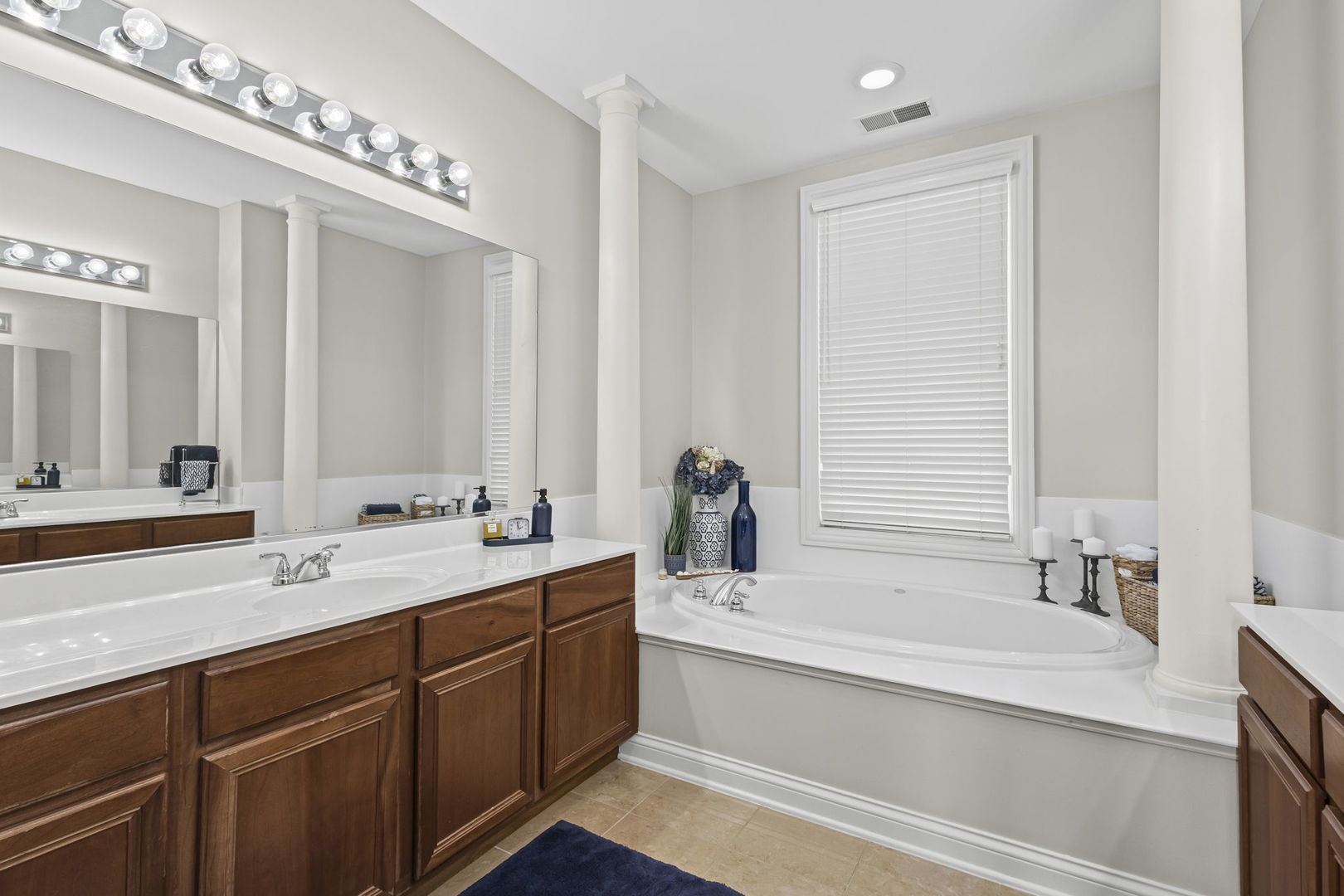 Undisclosed Address Glenview, IL 60026 - Photo 28 of 36 Gallery Image 28