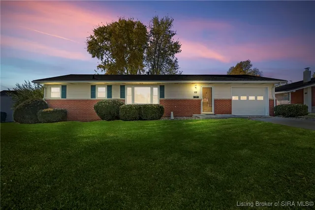 $199,900 | 102 Hungate Street, Salem, IN 47167