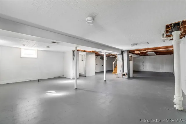 $199,900 | 102 Hungate Street, Salem, IN 47167