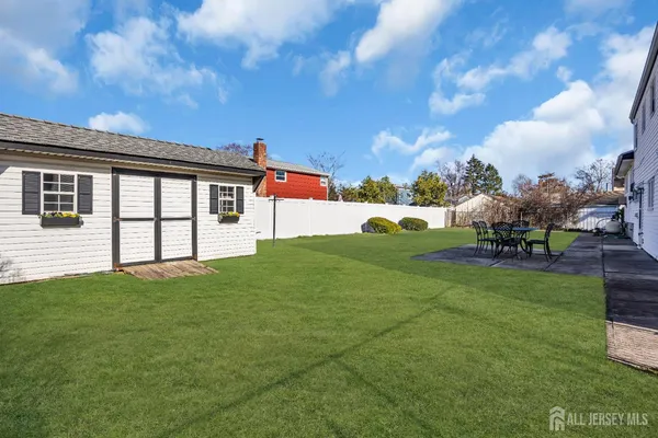 $624,999 | 1463 Pawnee Road, North Brunswick, NJ 08902