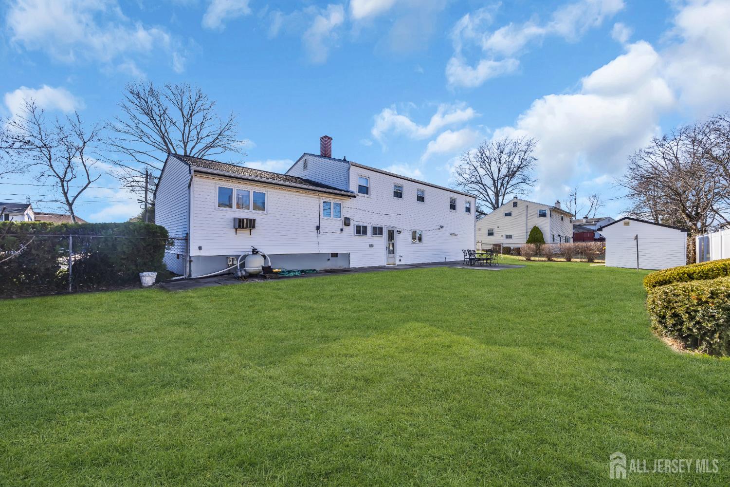 1463 Pawnee Road North Brunswick, NJ 08902 - Photo 4 of 13