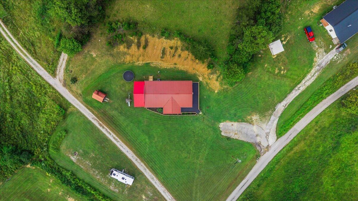 477 Banks Branch Road Campton, KY 41301 - Photo 34 of 46 45-DJI_20260911164623_0833_D