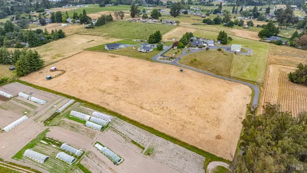 $749,000 | 4758 Blank Road, Sebastopol, CA 95472