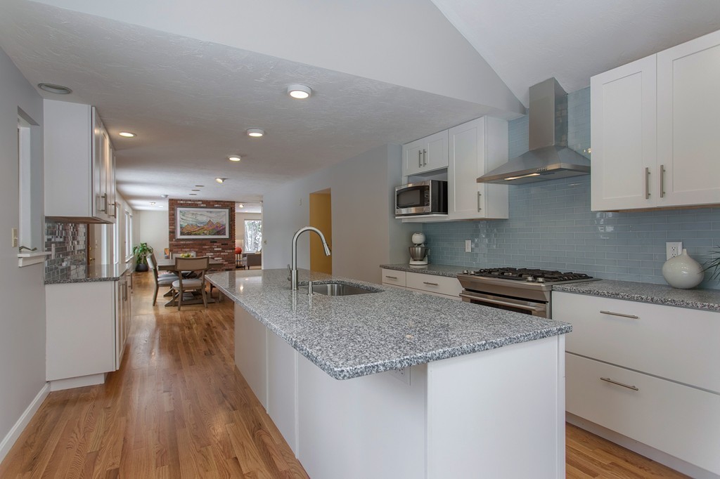 12 Heather Hill Road Acton, MA 01720 - Photo 14 of 29 Gallery Image 14