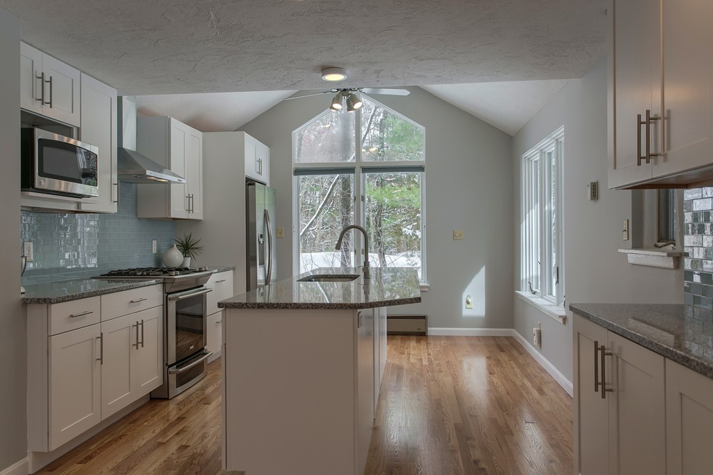 12 Heather Hill Road Acton, MA 01720 - Photo 8 of 29 Gallery Image 8
