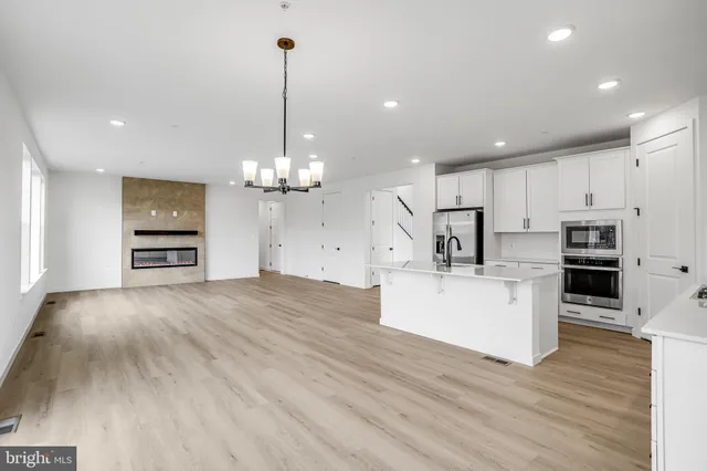 $889,999 | 906 Honeyflower Drive, Reisterstown, MD 21136