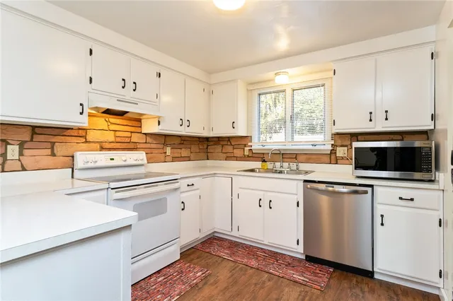 $197,000 | 447 West Avenue, Arcadia, NY 14513