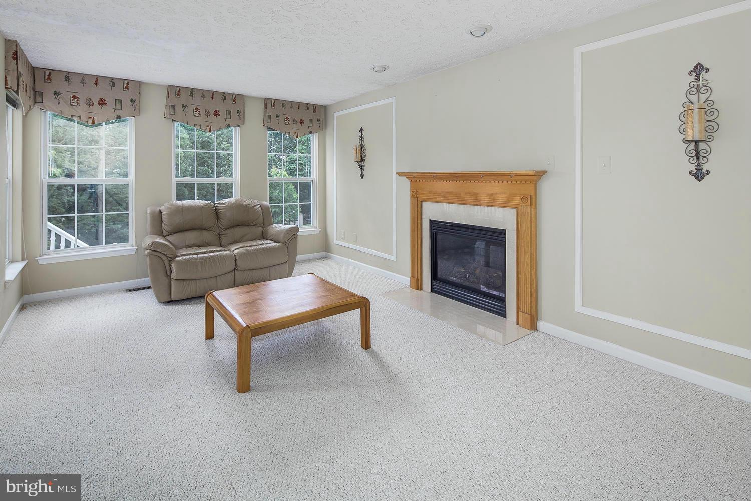 504 Barksdale Road Joppa, MD 21085 - Photo 16 of 30 Family Room