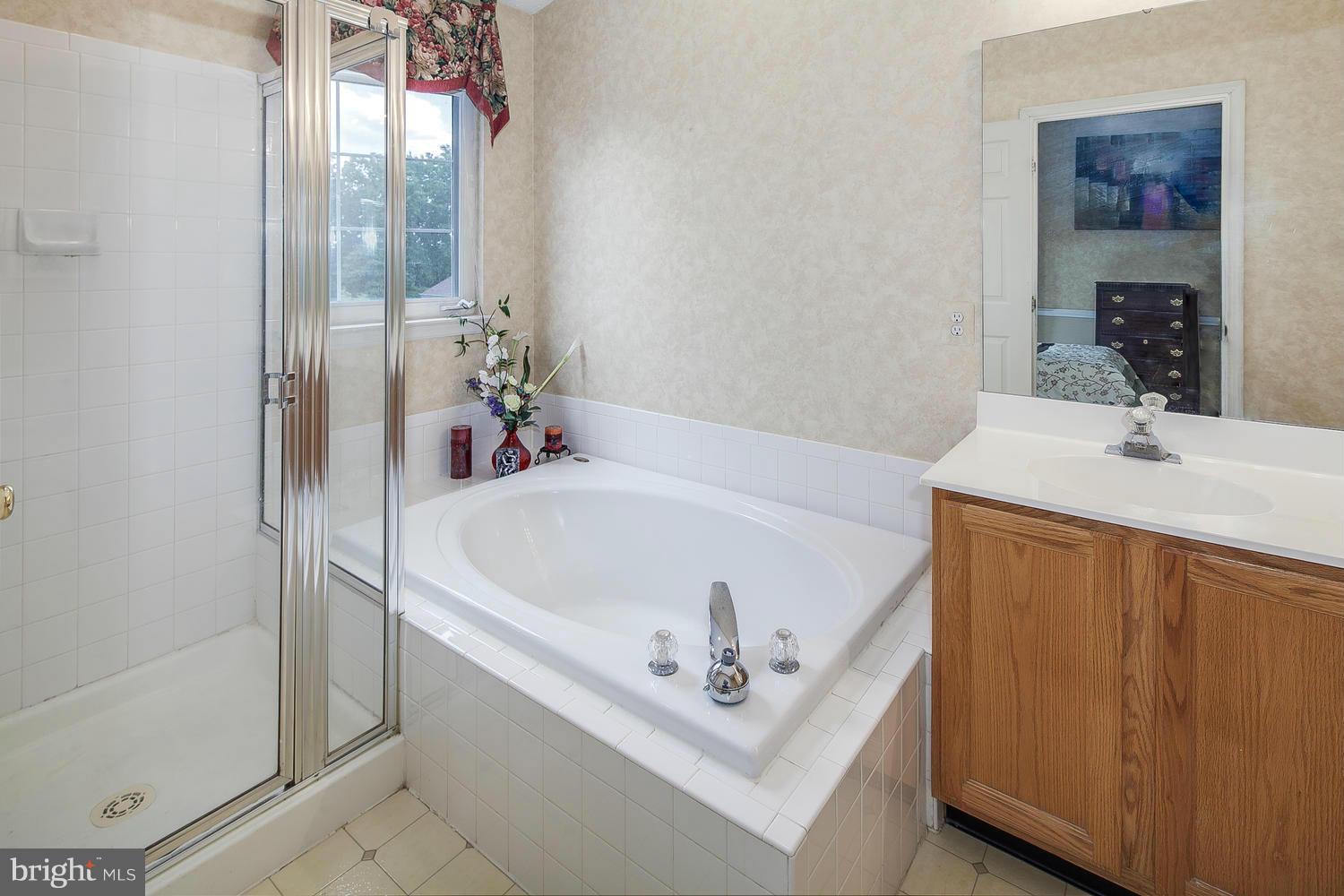 504 Barksdale Road Joppa, MD 21085 - Photo 21 of 30 Bath (Master)