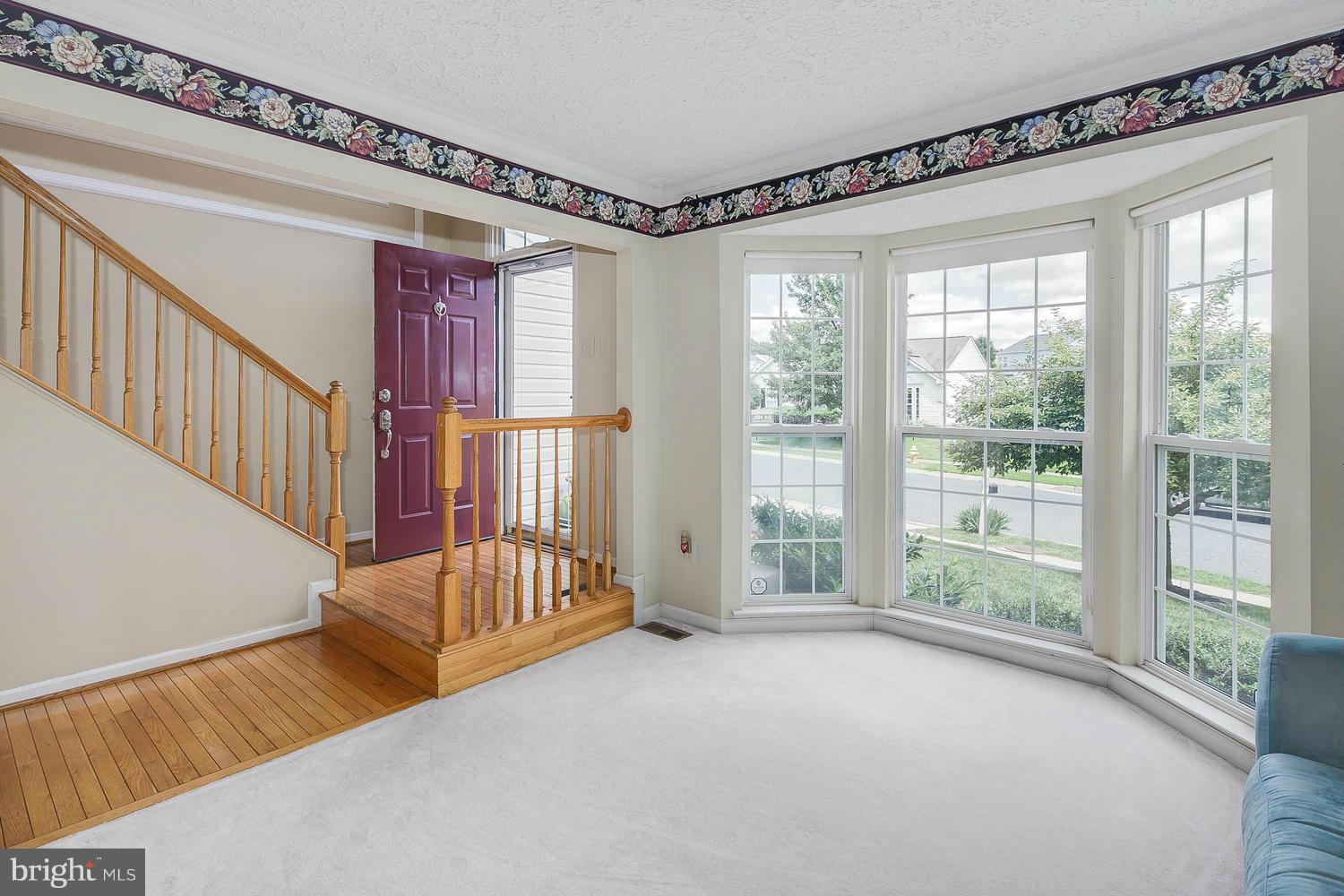 504 Barksdale Road Joppa, MD 21085 - Photo 4 of 30 Living Room
