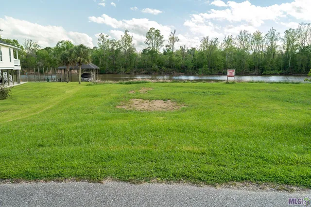 $69,900 | 15775 Cypress Point Lane, French Settlement, LA 70733