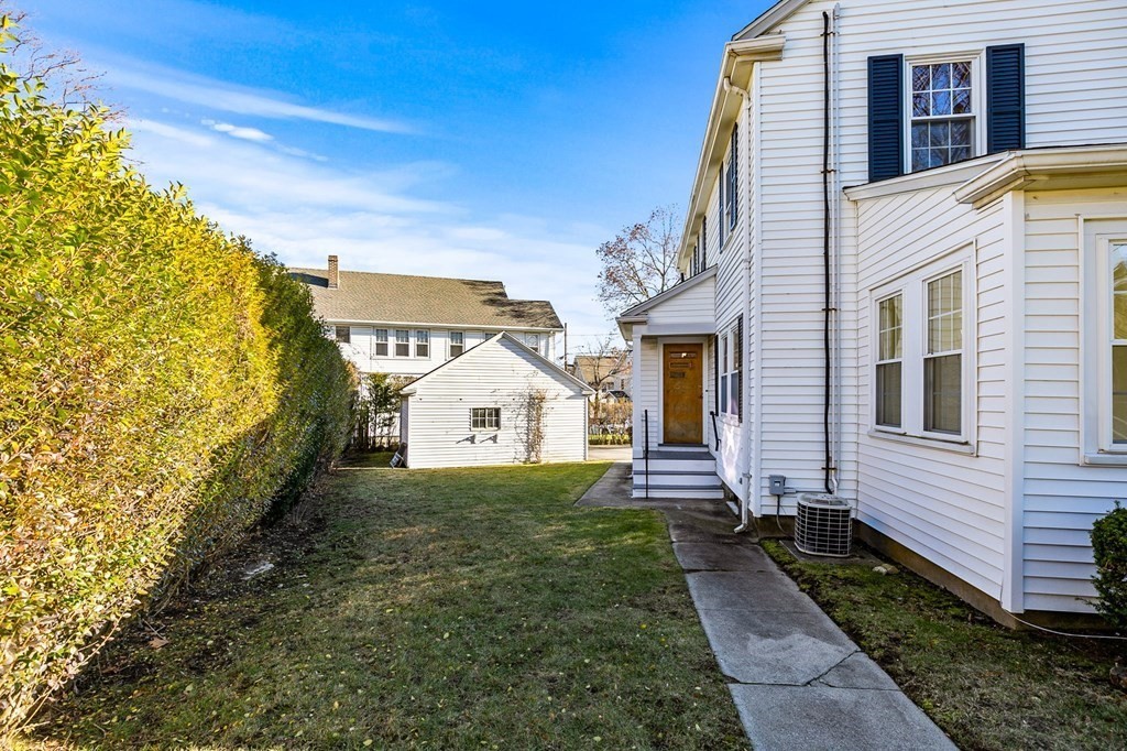 31 Johnson Road Arlington, MA 02474 - Photo 4 of 42