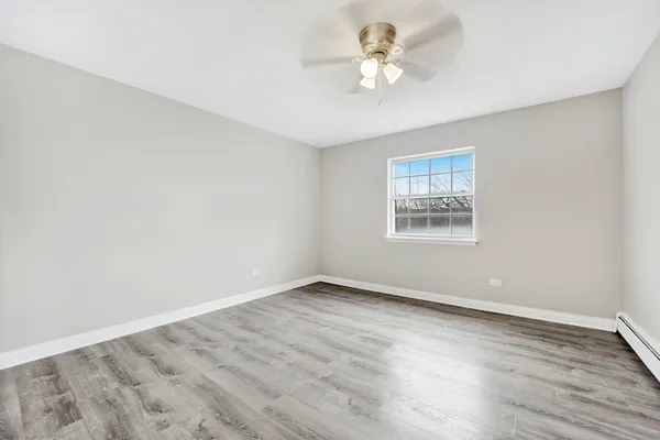 $1,675 | 121 West 63rd Street, Unit D203, Westmont, IL 60559