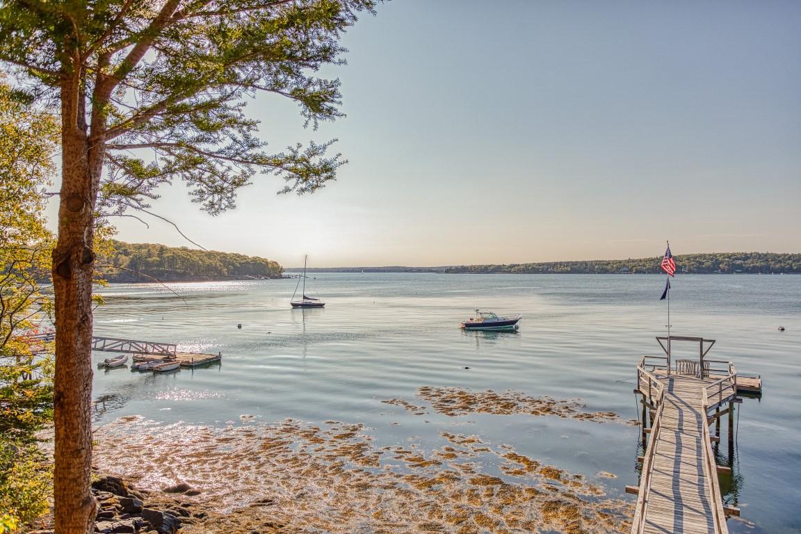 7 Elbow Road East Boothbay, ME 04544 - Photo 5 of 39 4