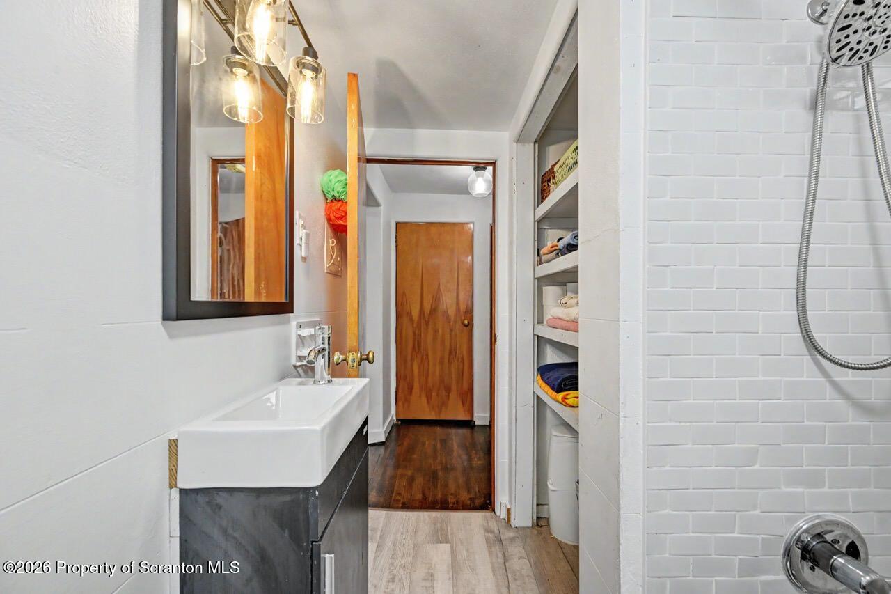 311 Knapp Road Clarks Summit, PA 18411 - Photo 37 of 58 Full Bath