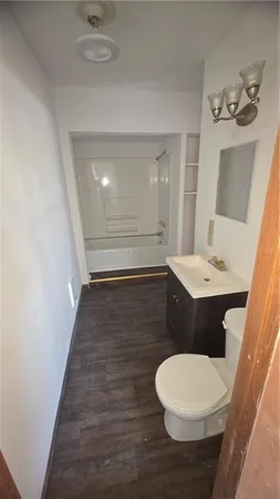 $199,999 | 325 Monroe Street, Pomona, KS 66076