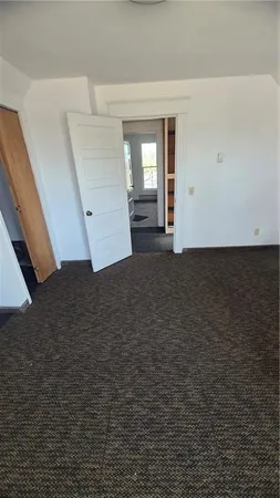 $199,999 | 325 Monroe Street, Pomona, KS 66076
