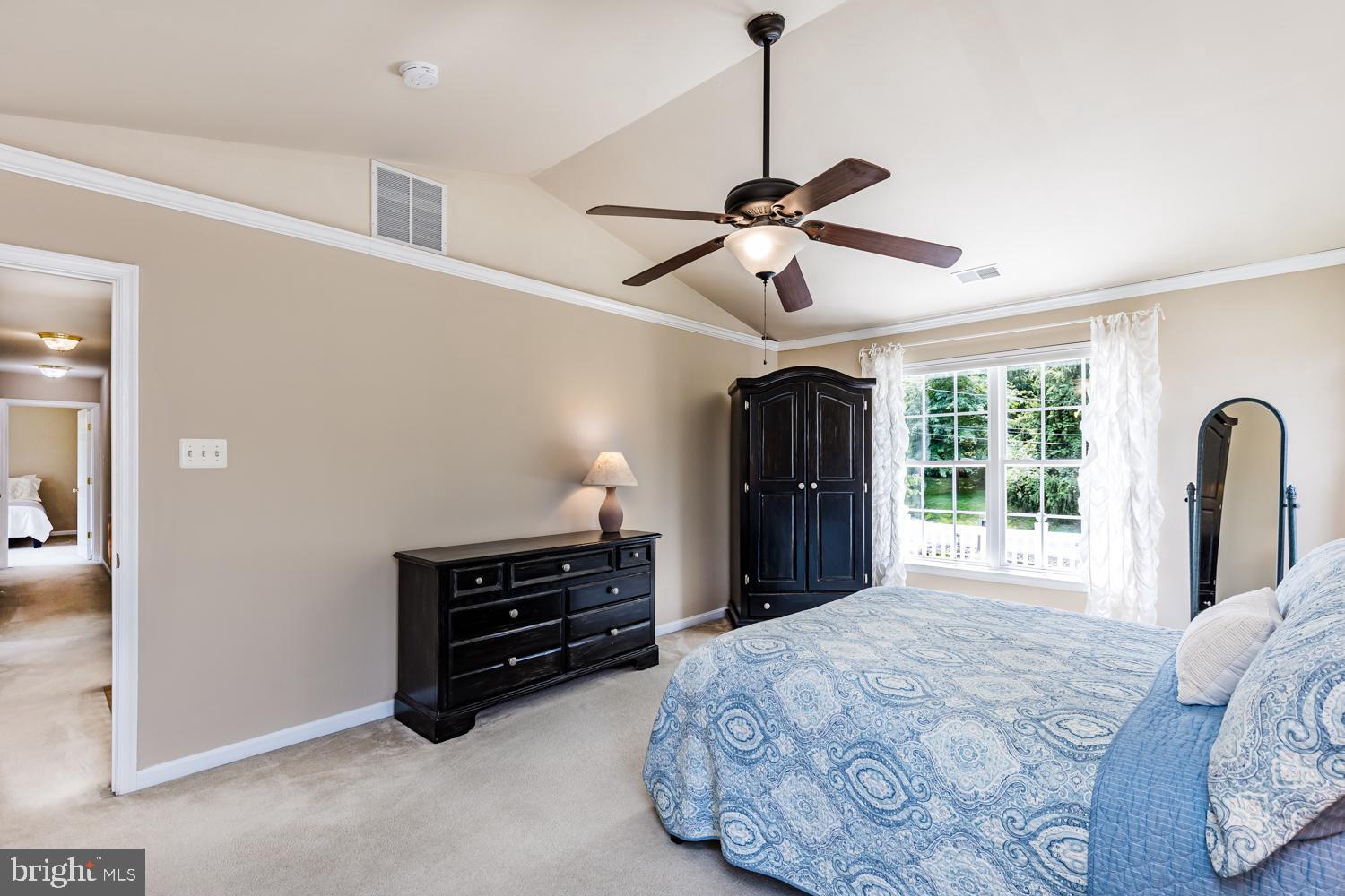 3931 Hunter Road Ellicott City, MD 21043 - Photo 19 of 50 Relax here day or night