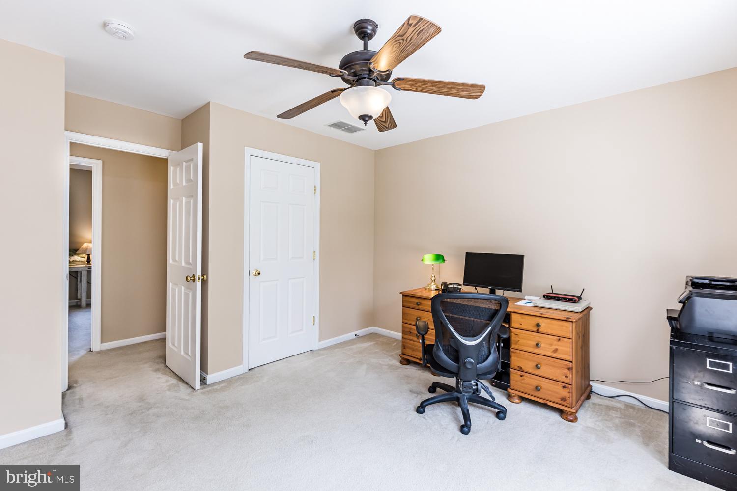 3931 Hunter Road Ellicott City, MD 21043 - Photo 27 of 50 Bright space for bedroom or other w/ closet