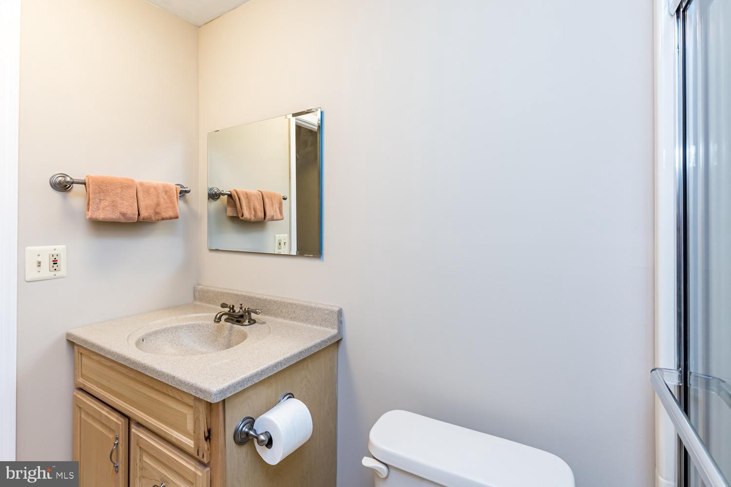 3931 Hunter Road Ellicott City, MD 21043 - Photo 33 of 50 Lower level full bath