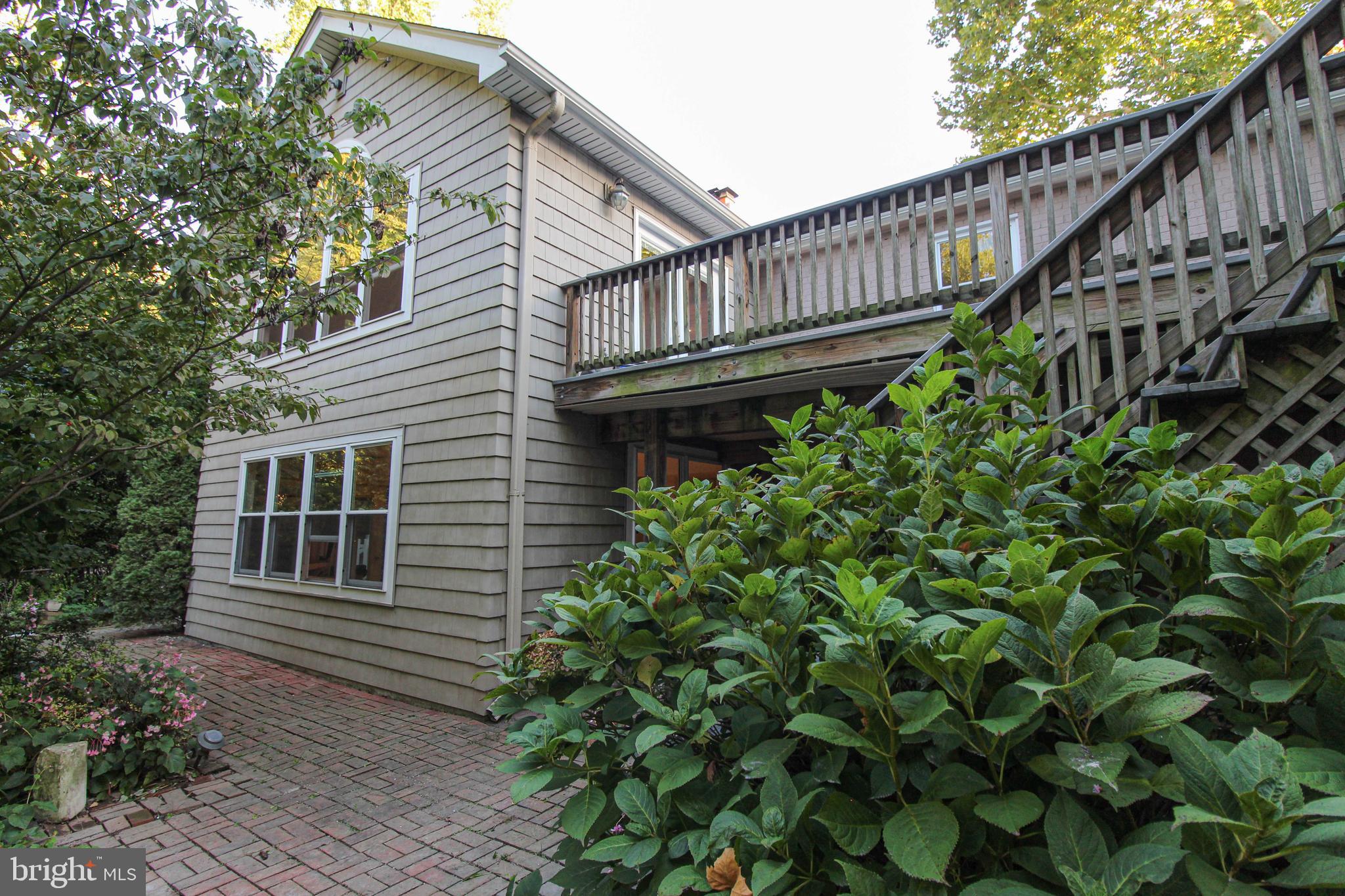 1607 Forest Glen Road Silver Spring, MD 20910 - Photo 7 of 49 Gallery Image 7